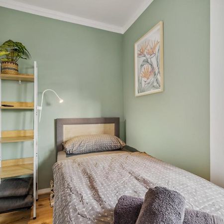 Amalfi A02 - 2 Zi Fuer 4P - Balkon, Smart Tv, Boxspringbett Lejlighed Kaiserslautern Eksteriør billede